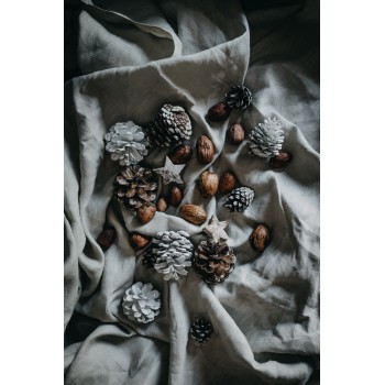 LIGHT GRAY BED LINEN SET (2 pillowcases, bed sheet, duvet cover) LIGHT GRAY BED LINEN SET (2 pillowcases, bed sheet, duvet cover)